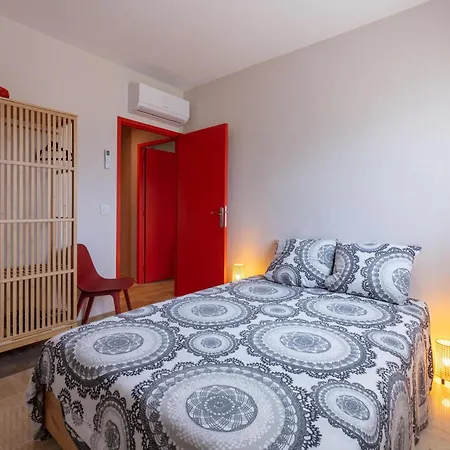 Christoph Colomb By Interhome * イエール